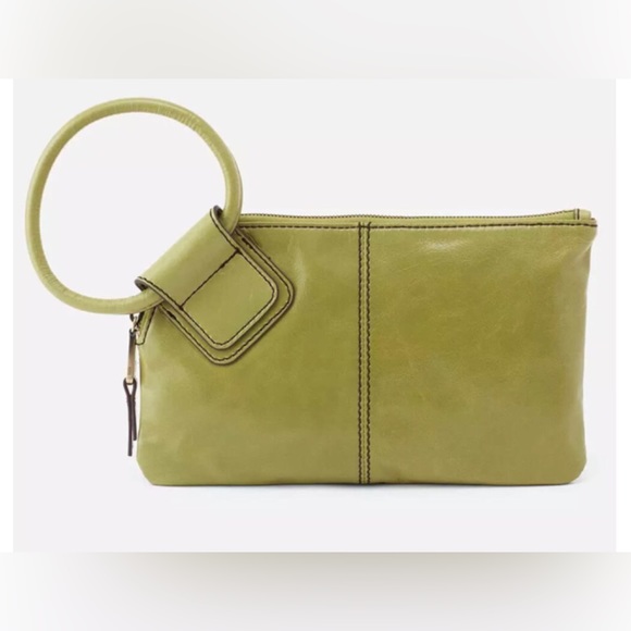 HOBO Handbags - 🔴SALE🎉🔴🔴NWT HOBO WRISTLET CLUTCH🔴🔴